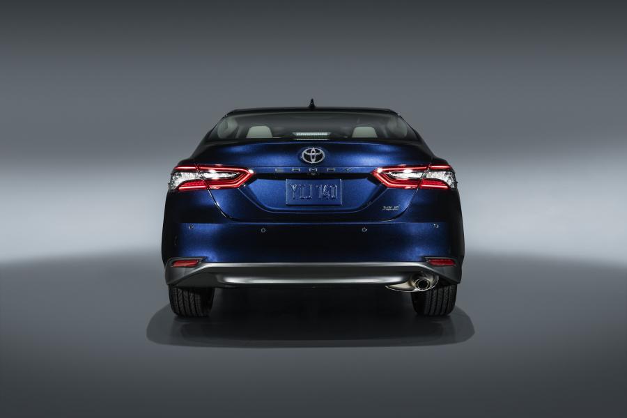  Toyota Camry XLE 2020 года  (NA) (фото 5 из 11)